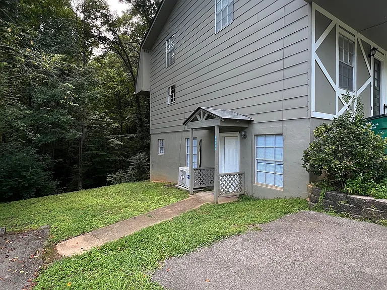 6293 Teletha Ln #6299 — Photo 1