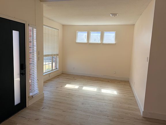 5th image of 7606 Kittery Ln