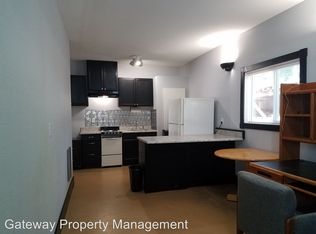 1451 E Phillips Lake Loop Rd, Shelton, WA 98584