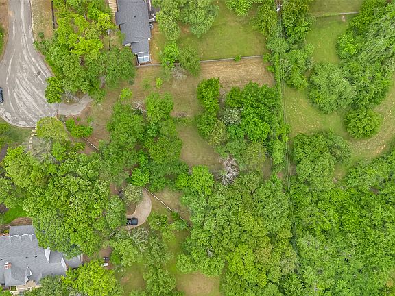 3rd image of 1464 Limerick Ct