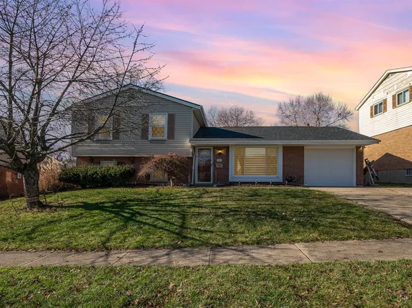 1011 Hilliard Dr, Cincinnati, OH 45238