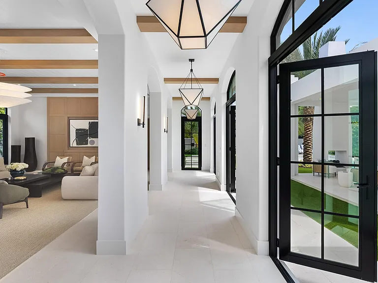 734 S Ocean Blvd — Photo 15