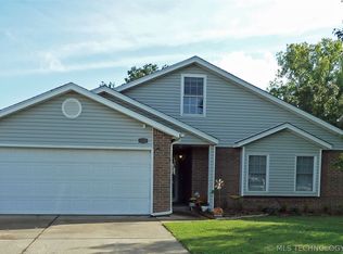 1509 W Gary St, Broken Arrow, OK 74012