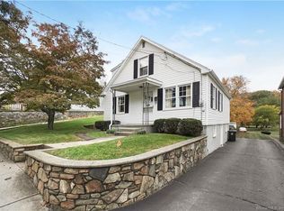 613 E Main St, Norwich, CT 06360