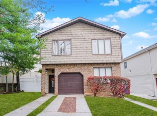 33 Boyce Ave, Staten Island, NY 10306