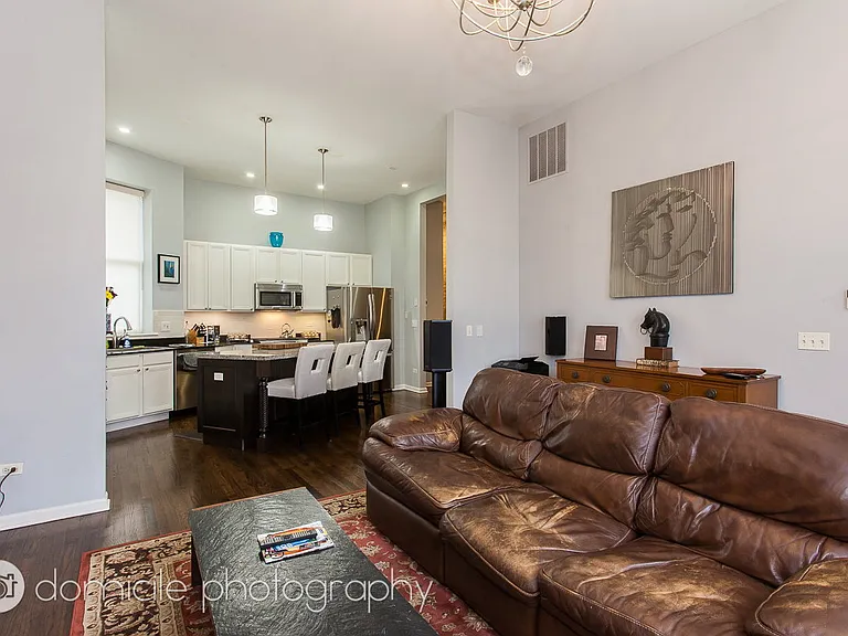 2113 W Washington Blvd #1 — Photo 5