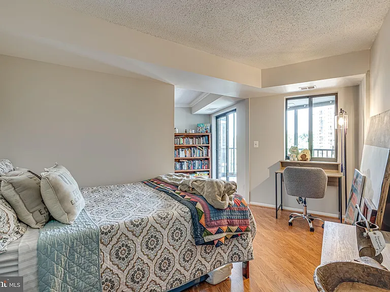 5904 Mount Eagle Dr #903 — Photo 14