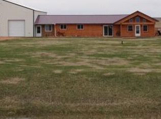 13199 20th St NW, Arnegard, ND 58835
