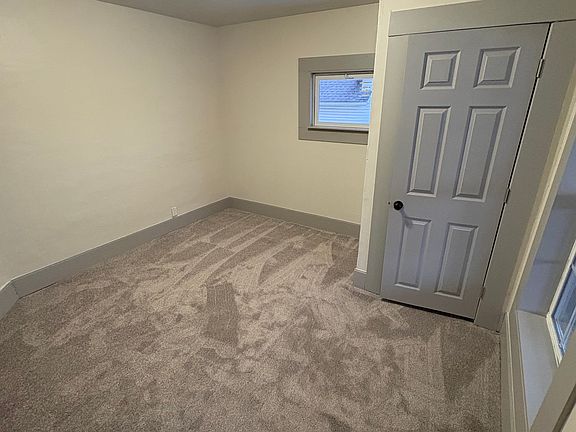 5th image of 844 Woodsdale Ave #846