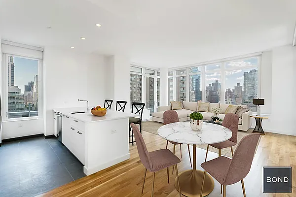 Rented by Bond New York | media 31