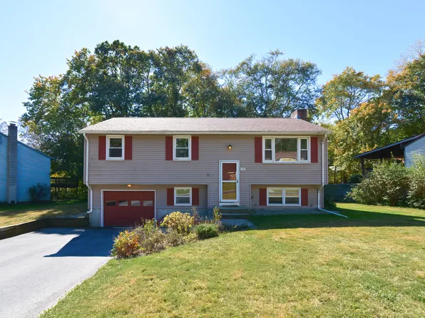 84 David Circle, Putnam, CT 06260