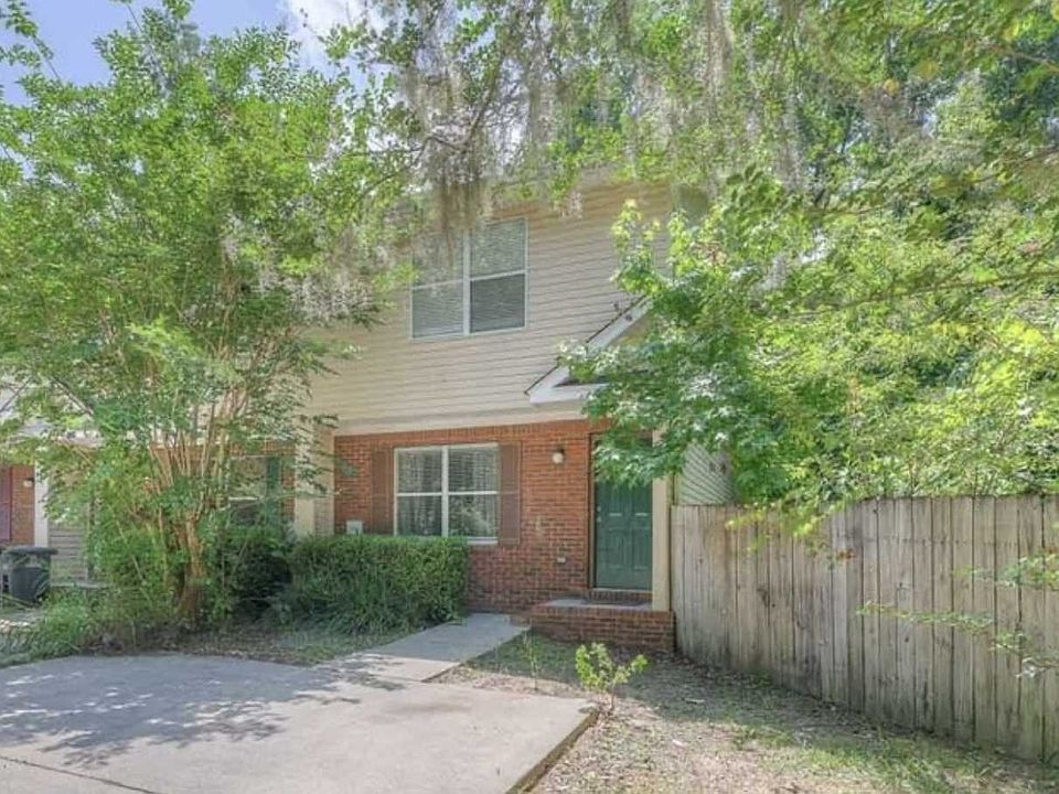 1st image of 2285 Tina Dr