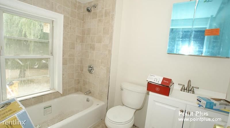 24 Lexington Ter. Waltham Building Photo 5