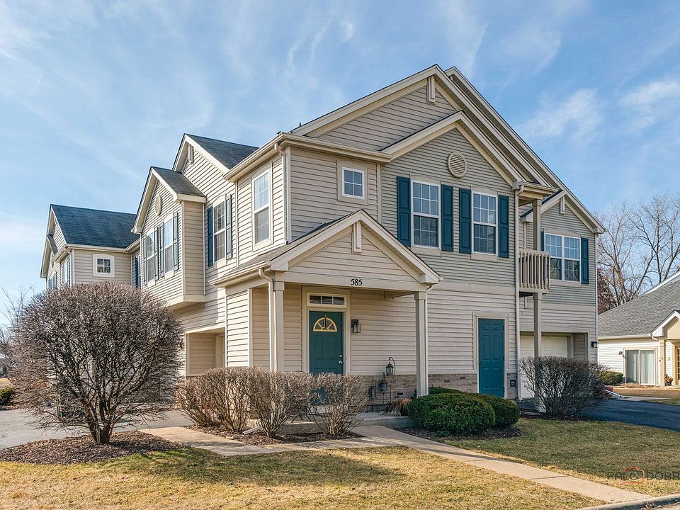 1st image of 585 Bridle Ct #585