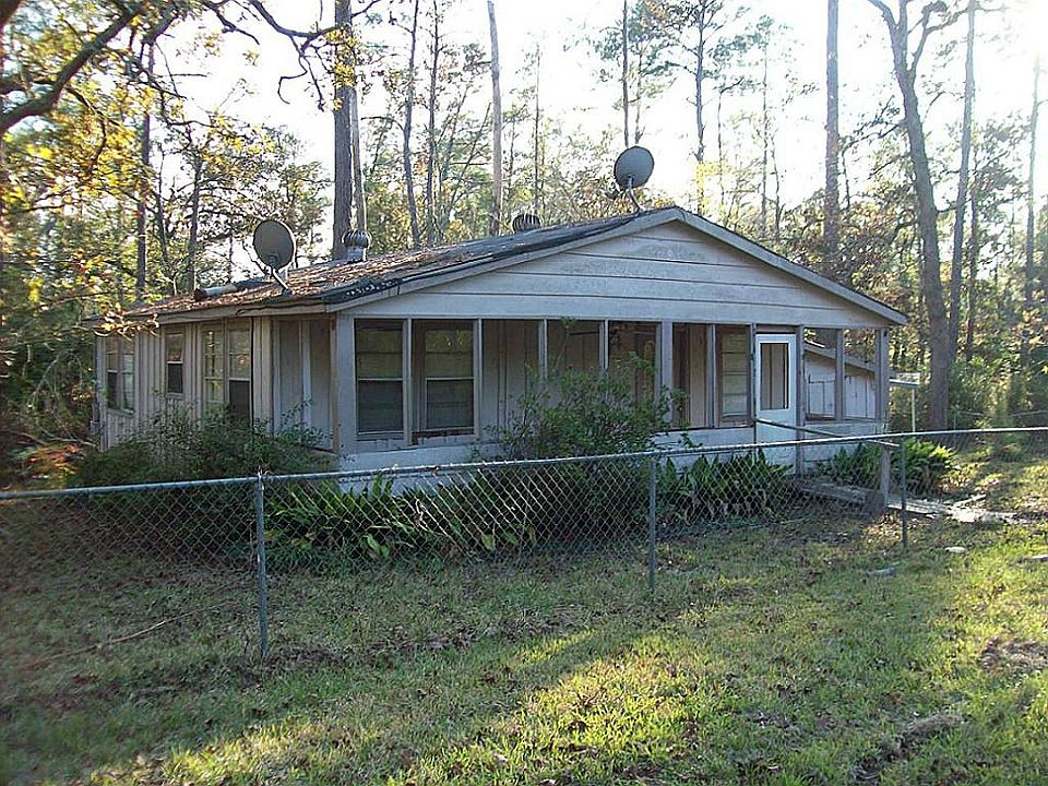 1st image of 20481 Pine Ln