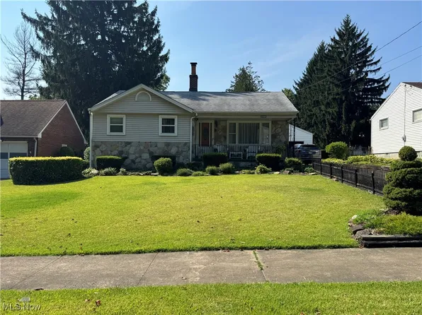 2005 Chaney Cir, Youngstown, OH 44509