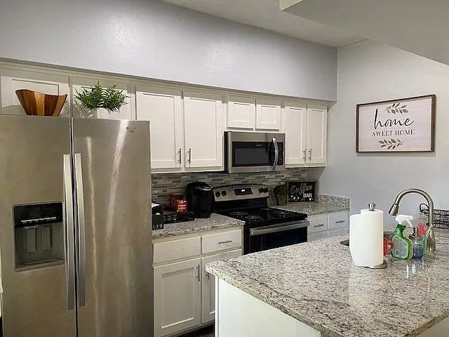 Westmount Place Apartments — Photo 6