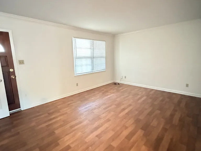 520 Mimosa Pl — Photo 6