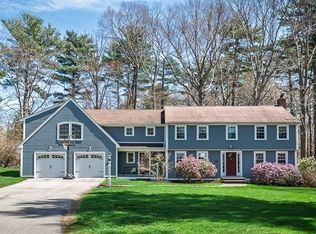 83 Postgate Rd, South Hamilton, MA 01982