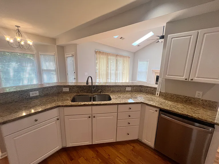 365 Tumbling Creek Dr — Photo 12
