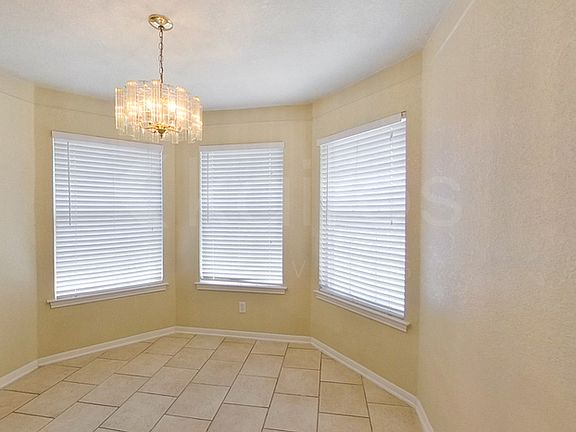4th image of 4302 Mallard Ln