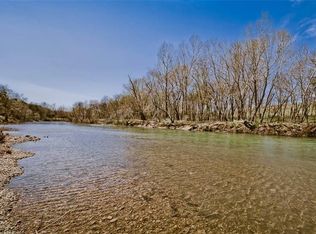 337 Bella Vista Rd, Berryville, AR 72616