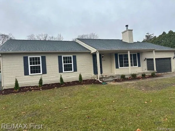 14200 Robbe Rd, Van Buren Township, MI 48111