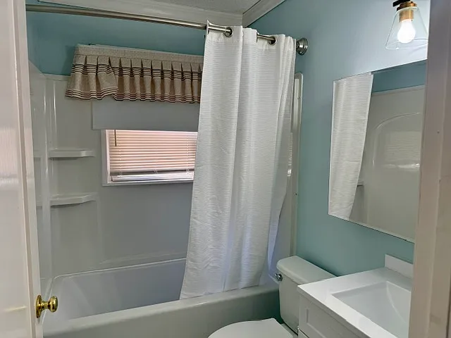 335 Nathan Hunt Dr — Photo 5