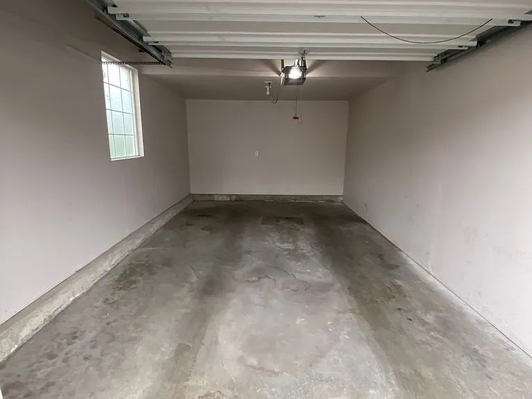 168 Coventry Pl — Photo 11