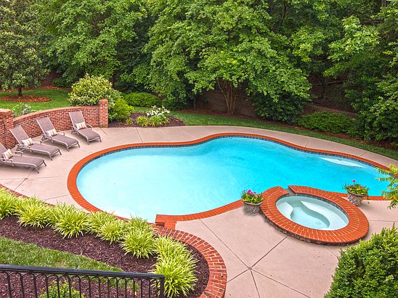 2nd image of 3409 Providence Plantation Ln