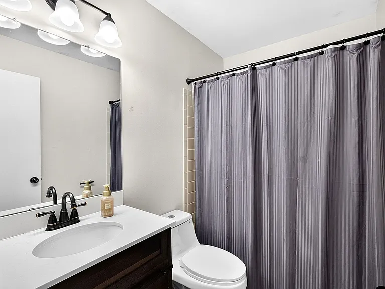 22 Bradovra Ct — Photo 17