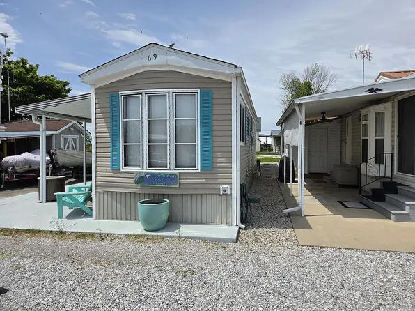 1220 W Richey Rd, Port Clinton, OH 43452
