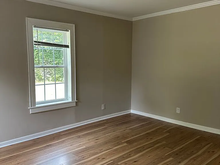 1008 Speight St — Photo 11