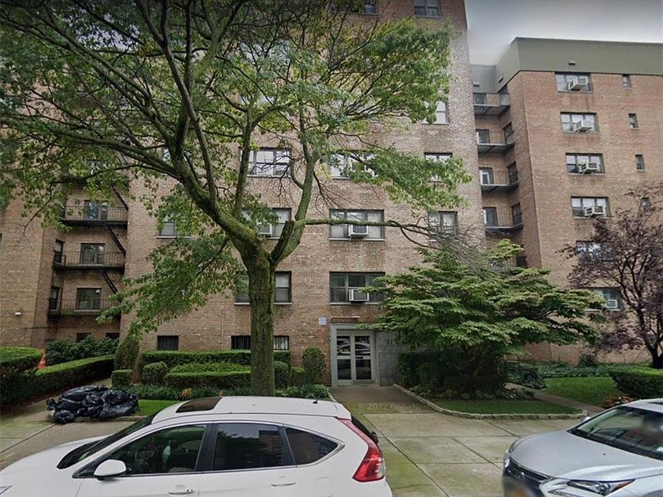 1st image of 31-70 138th St #4C