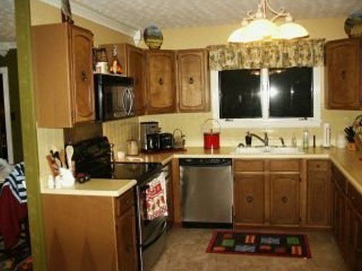 4th image of 5200 Malibu Dr
