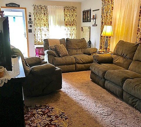 2nd image of 65 Pinedale Dr