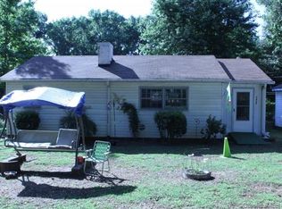 2429 Finchley Dr, Charlotte, NC 28215