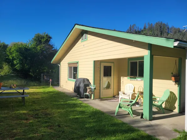 223 Thenon St, Kooskia, ID 83539