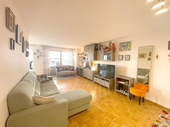 2652 Cropsey Ave APT 12D, Brooklyn, NY 11214