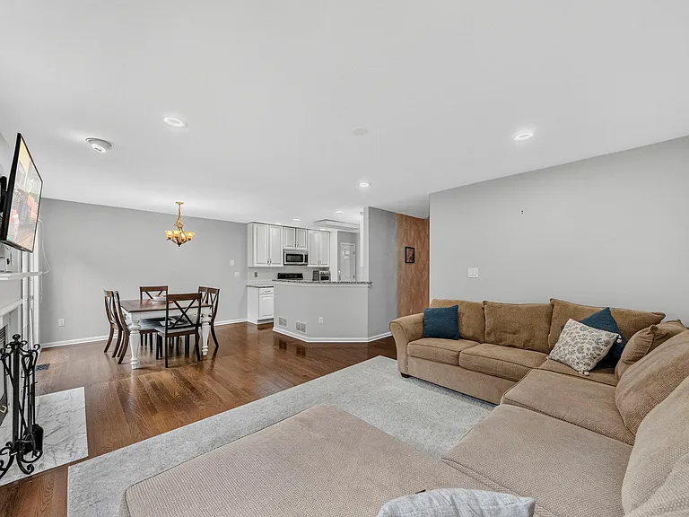 Open- Concept Family Room