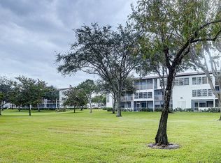 472 Mansfield Dr #L, Boca Raton, FL 33434