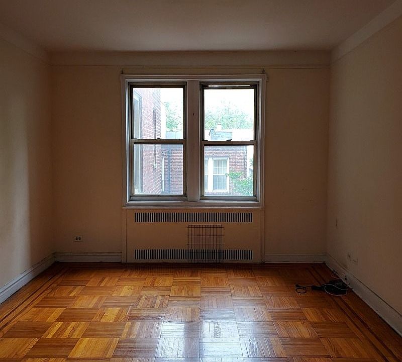 1st image of 4115 45th St APT 2E