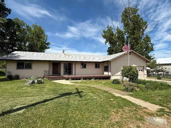 243 Frederick St, Etna, CA 96027