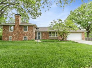 2223 Bushnell Dr, Columbia, MO 65201