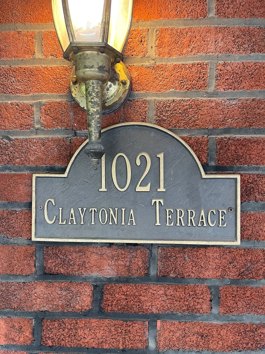Building Photo - 1021 Claytonia Ter #1