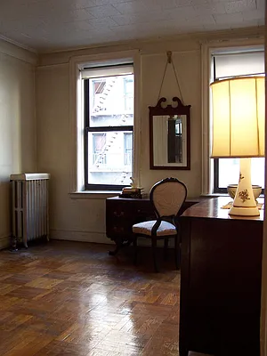 Sold by Key Real Estate Services, LLC | media 10