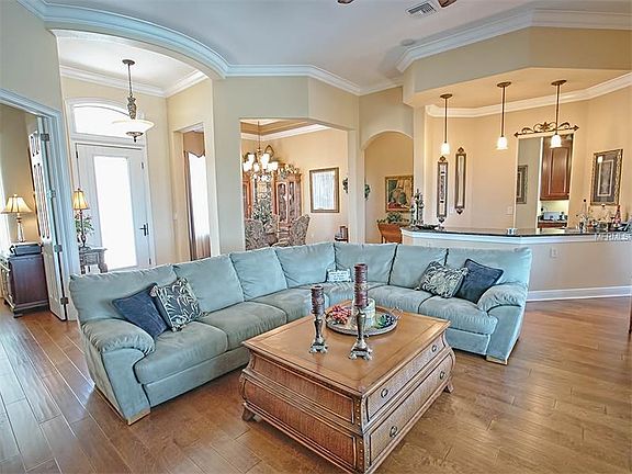 5th image of 38720 Oak Place Ct