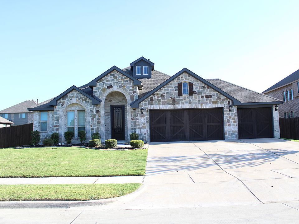 1st image of 1221 Verheyden Dr