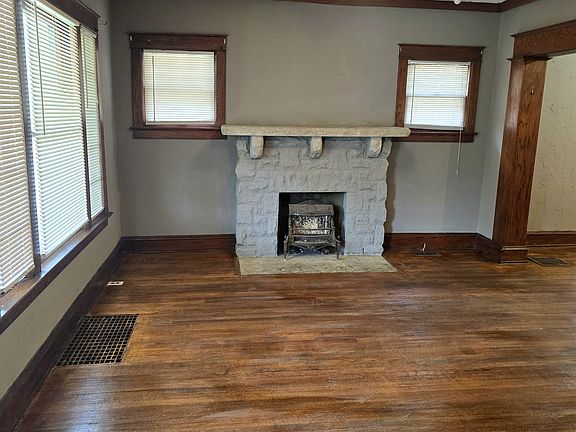 5th image of 3539 College Ave
