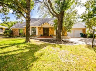 3821 Wharton Dr, Fort Worth, TX 76133